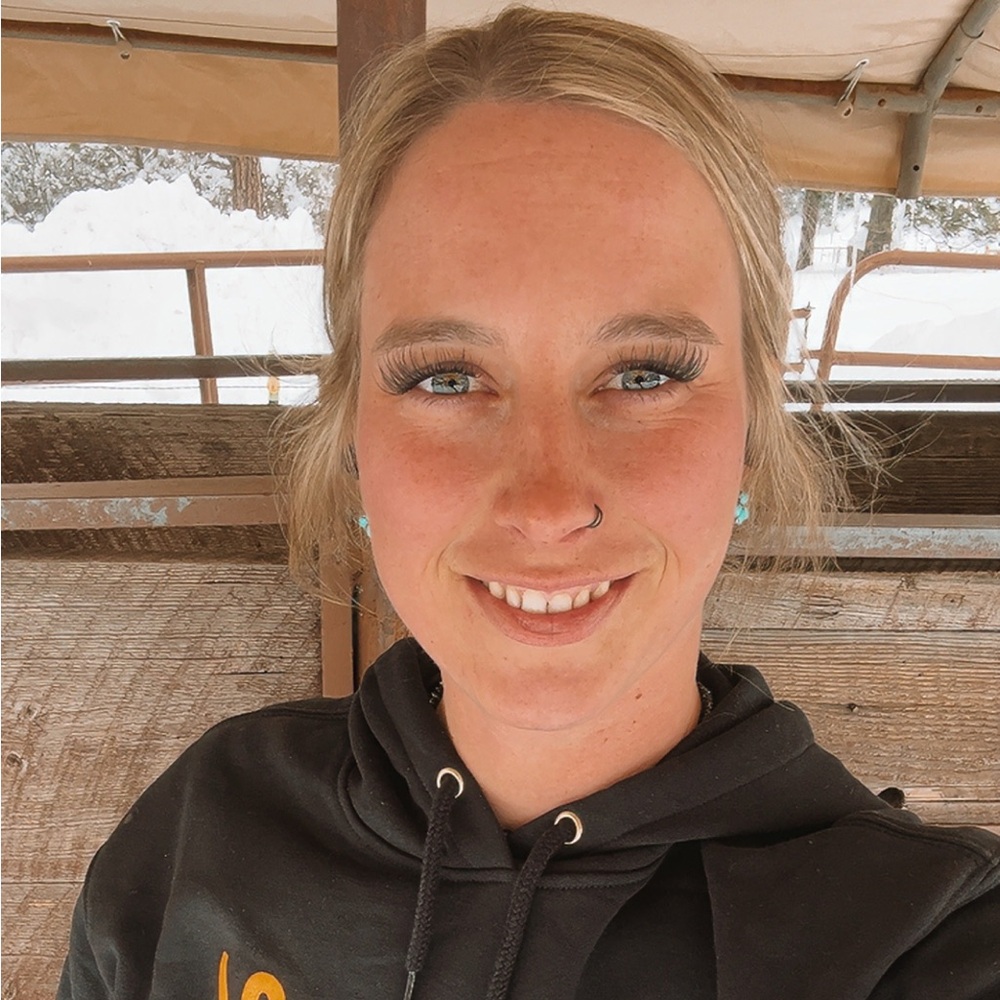 Meet your Posher, Paula